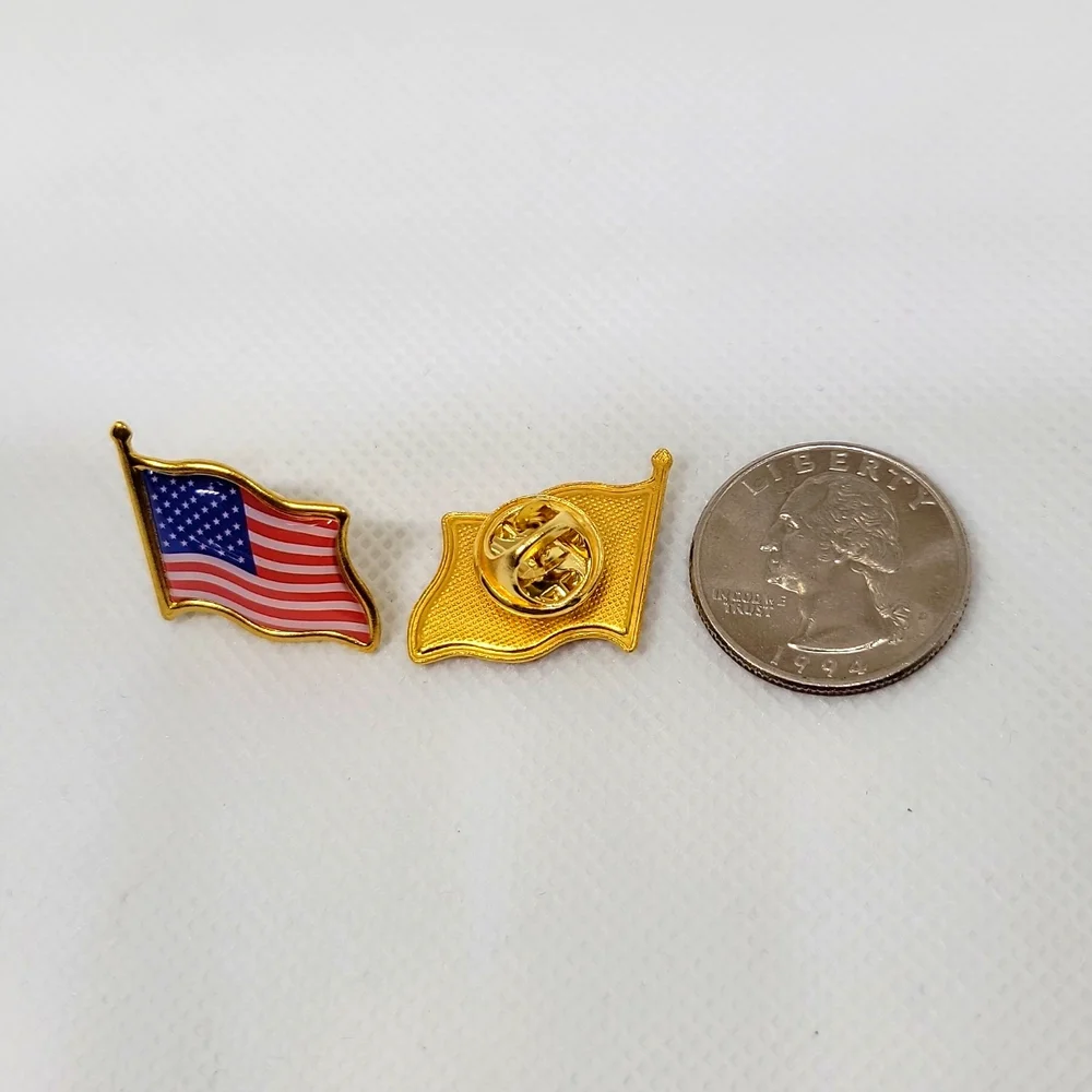 American Wavy Flag Tac Pin Set of 2 Gold Tone Lapel Brooch OS New